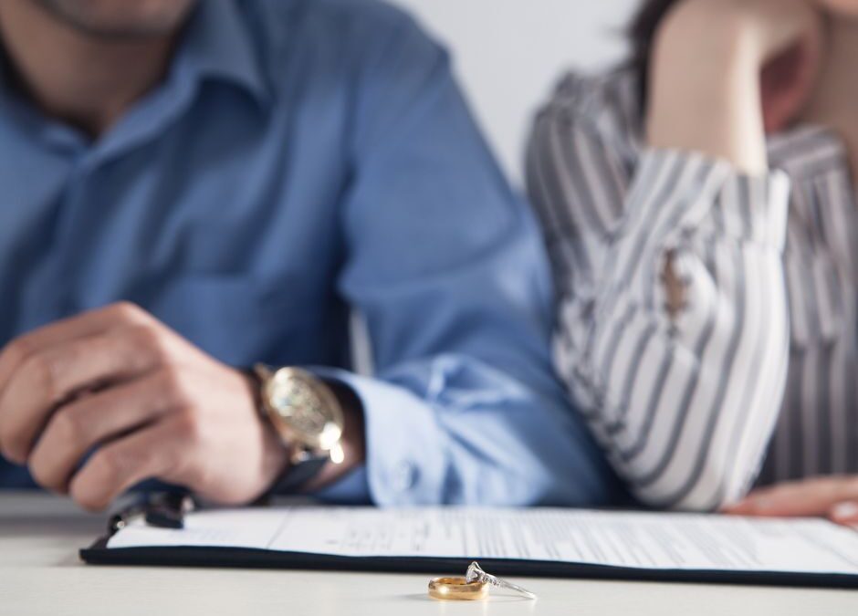 małżonkowie w trakcie rozwodu, błędy podczas rozwodu